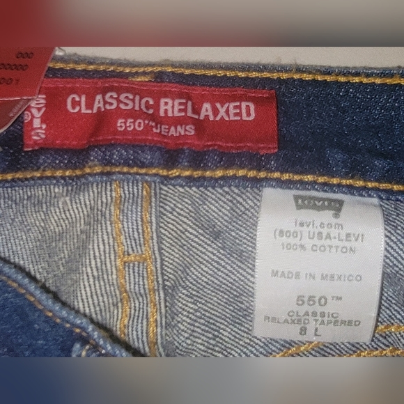 Levi 550 Classic Relaxed Jeans - Picture 3 of 4